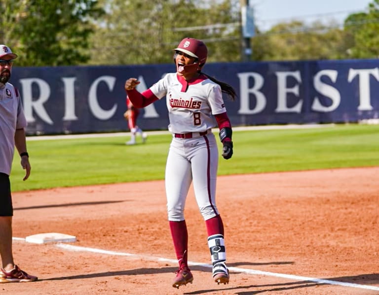 TheOsceola  –  FSU defeats Arkansas in top-10 showdown