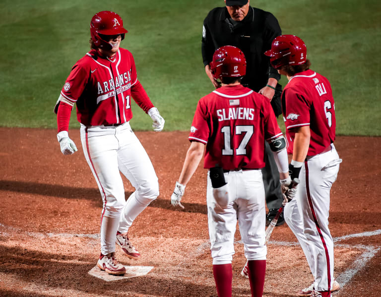 Diamond Hogs overpower Texas A&M, win series