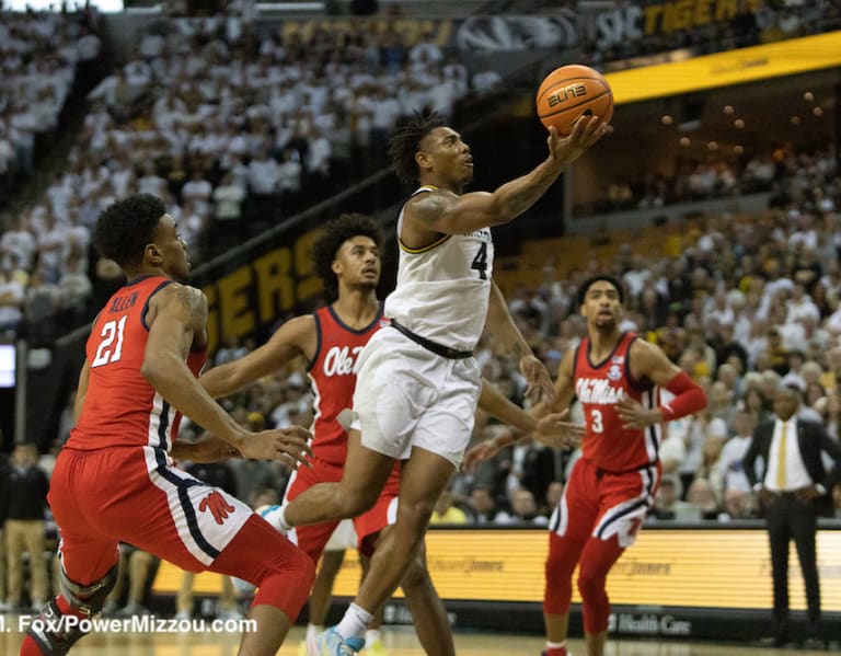 THE TOP FIVE NBA BUZZER-BEATERS OF THE 2019-20 SEASON