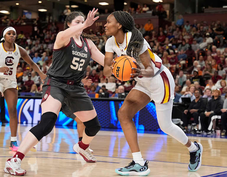 Maryam Dauda's growth, confidence helps Gamecocks beat Sooners