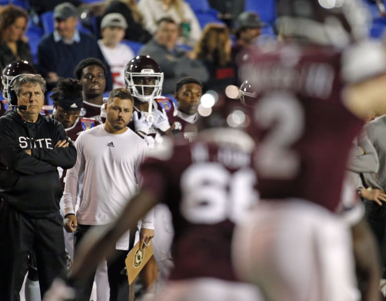 Three-Point Stance: SEC struggles, title droughts, Group of Five