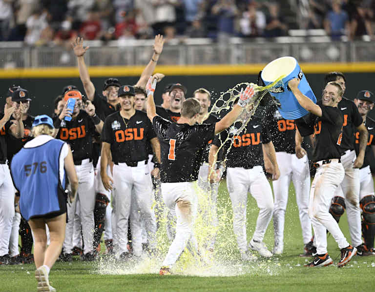 Oregon State Baseball Walks Off Louisville In College World Series Opener