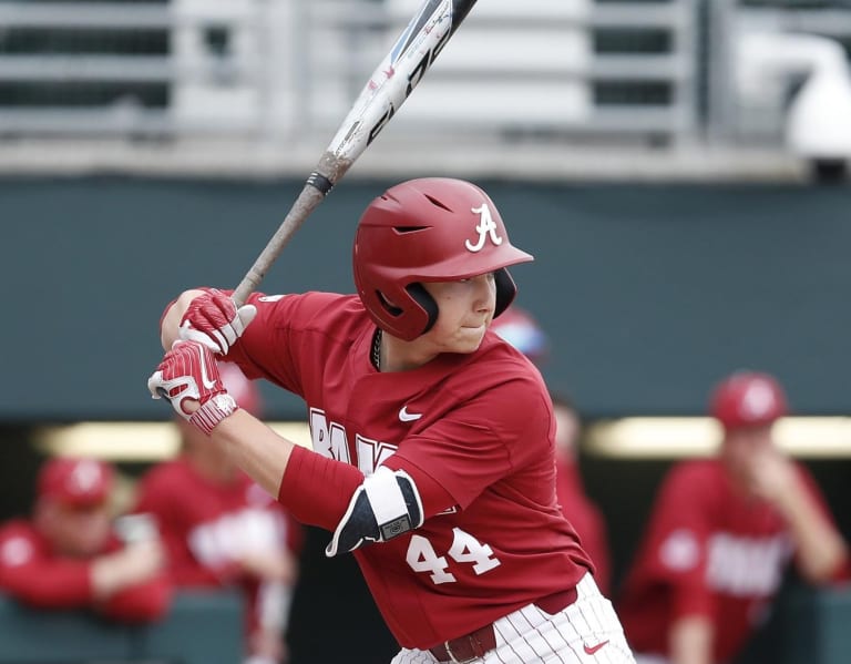 Infielder Zane Denton returning to Tennessee baseball for 2024 season