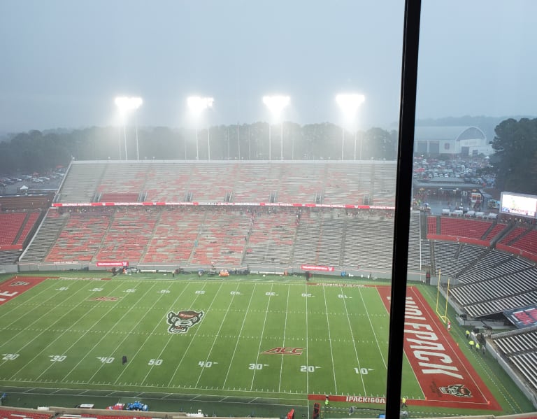 Notre Dame Football Game At Nc State Resumes After Weather Delay