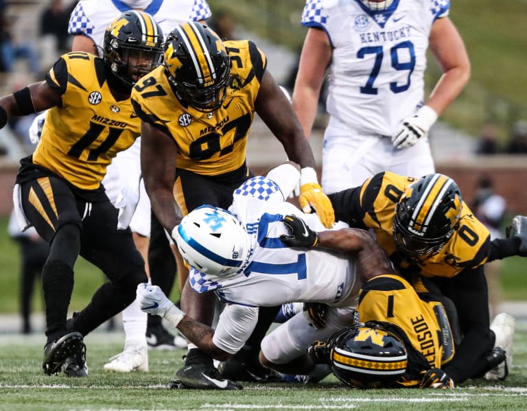 Will Levis banana challenge makes its way to SEC Network, almost to Kentucky  coach Mark Stoops