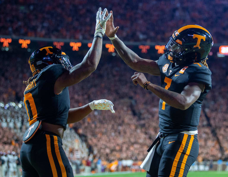 Vols no longer unanimous No.1