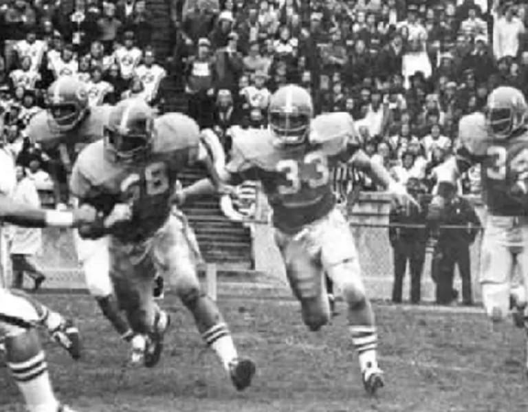 Top 40 UNC football and basketball players of all time: No. 39 - Ken Huff