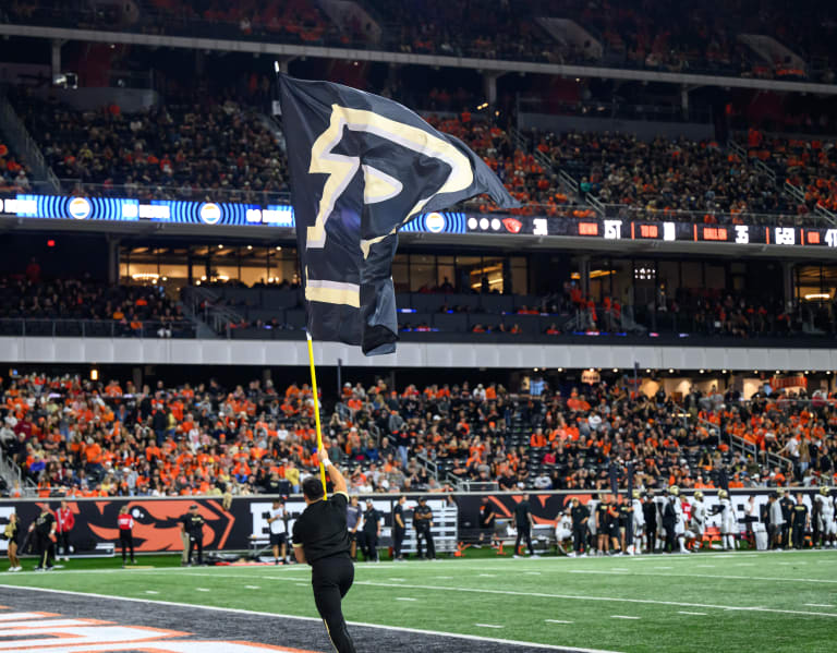 Junior offensive lineman no longer with the program