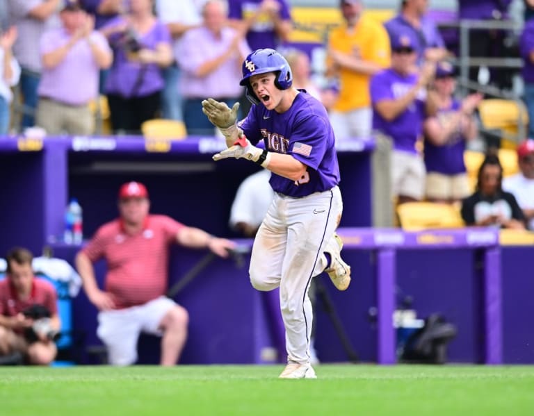 TigerDetails  –  Arkansas explodes for eight runs in 10th for a 9-3 win over No. 1 LSU