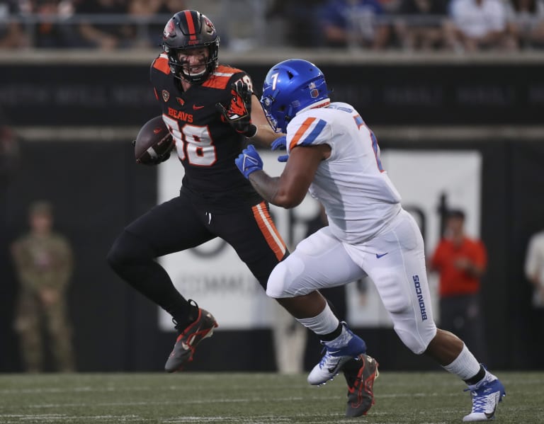 Oregon State TE Luke Musgrave Out vs USC, Future Status TBD