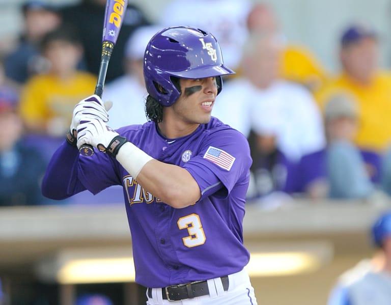 LSU Tigers shortstop Alex Bregman (8) runs to third base during a