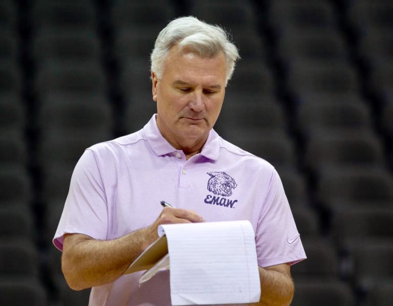 Kansas state wildcats basketball bruce weber nijel pack davion bradford