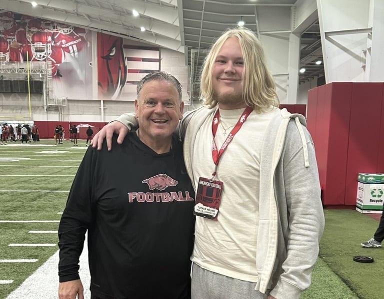 Arkansas Razorbacks football lands 2026 offensive lineman Tucker Young