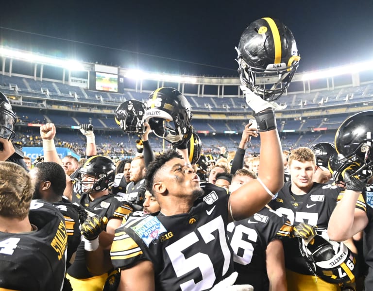 Defensive end Chauncey Golston latest Hawkeye to declare for NFL