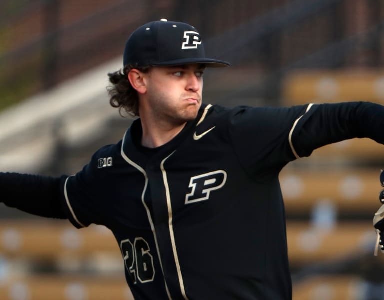Purdue Baseball Sweeps Northwestern, Takes First Place