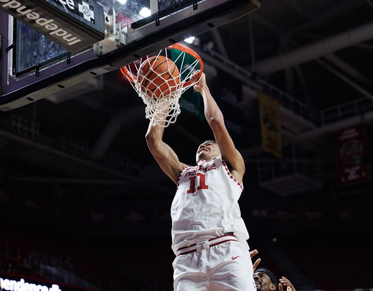 Nick Jourdain's double-double leads Temple past Tulsa, 67-58