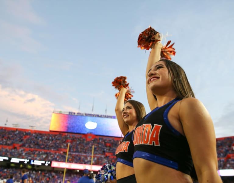 Wallace's 7 RBI's leads UF softball to 13-4 win over No. 12 Georgia