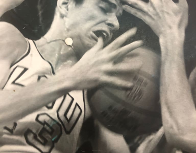 Pete Maravich's look was of the times but his game was timeless