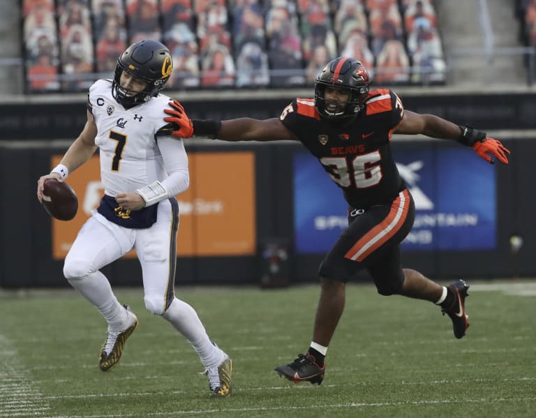 Oregon State's B.J. Baylor, Avery Roberts, 5 others put on a show