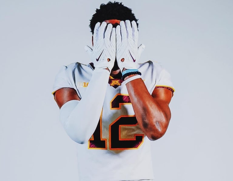 Minnesota Golden Gophers Football2024 WR Commit Corey Smith Details