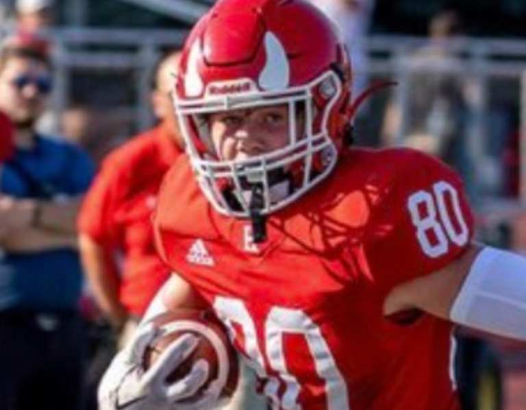 2027 DE Riordan adds a new offer