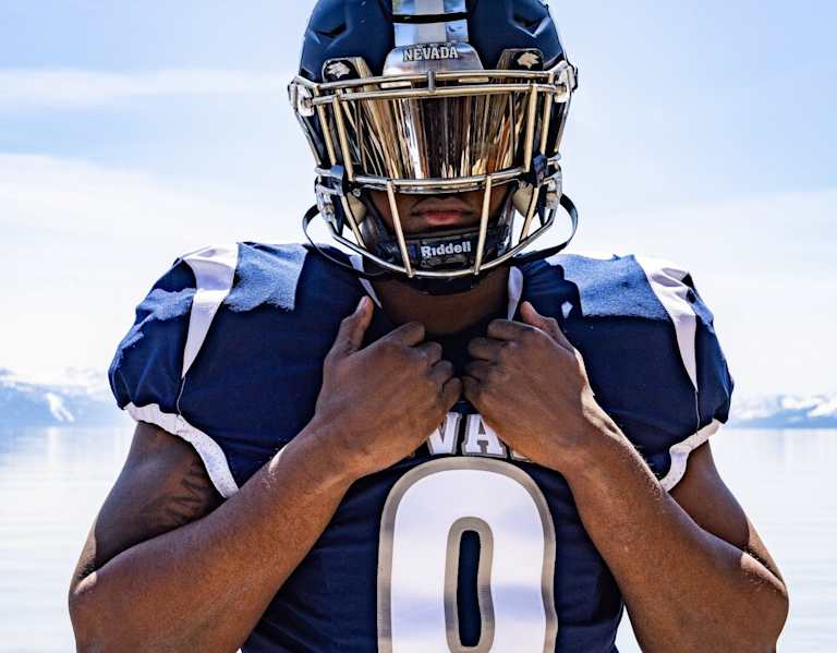 Bulls add Murray State DE Dennard Flowers from the portal