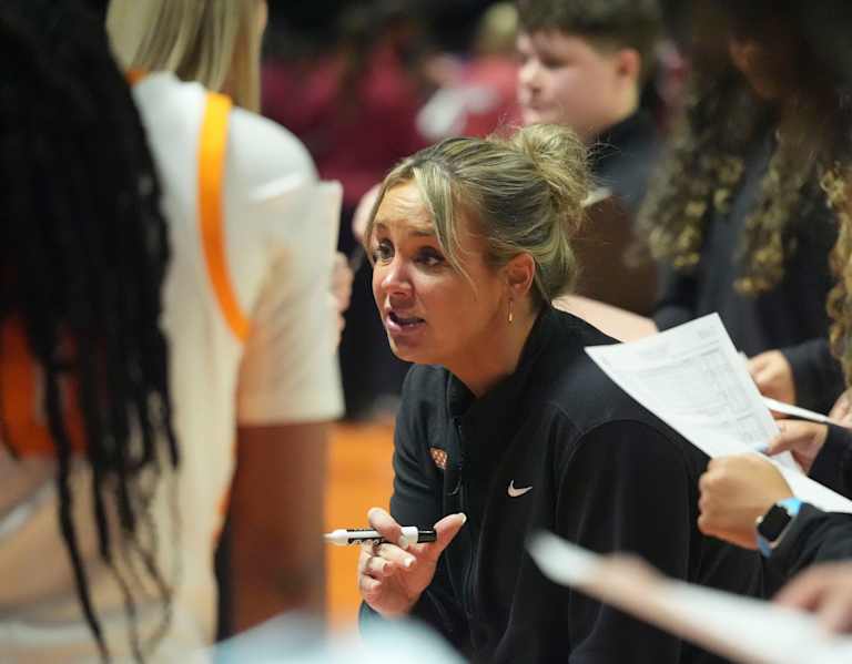 Lady Vols have similar ingredients to Kim Caldwell's DII title squad