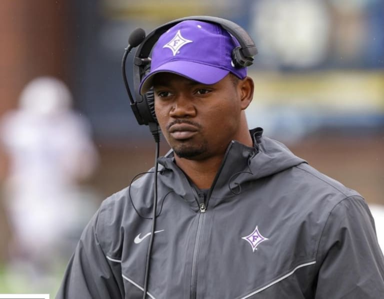 REPORT: UConn Football to hire Furman asst. Antonio Wilcox as RBs coach