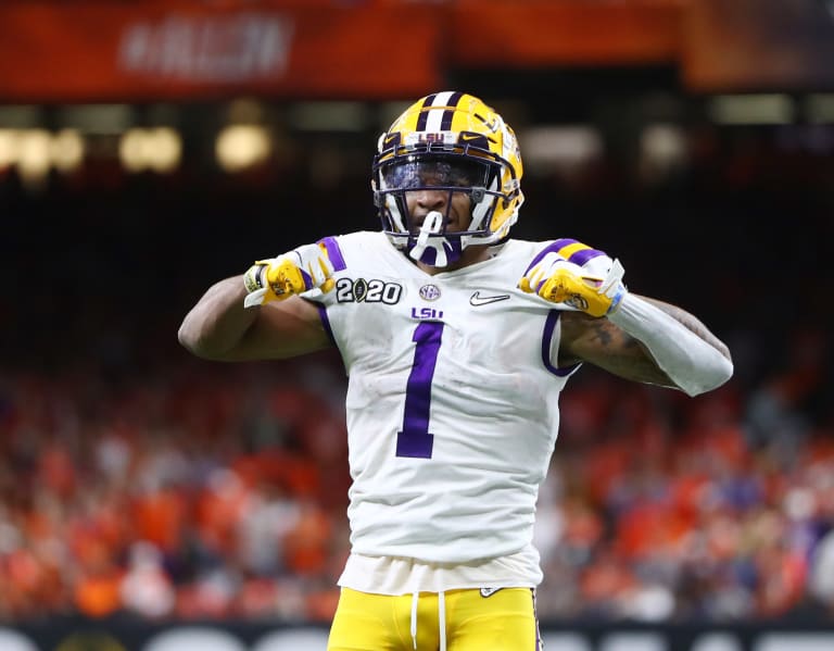 Joe Burrow arrives at Superdome in Ja'Marr Chase LSU jersey