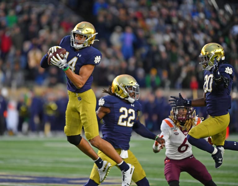 Notre Dame Football Players Kyle Hamilton, Kyren Williams Make Sporting