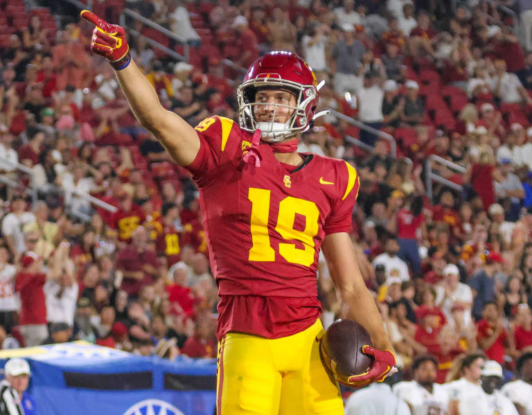 PFF grades, snap counts and snaps for USC's defense through three games -  TrojanSports