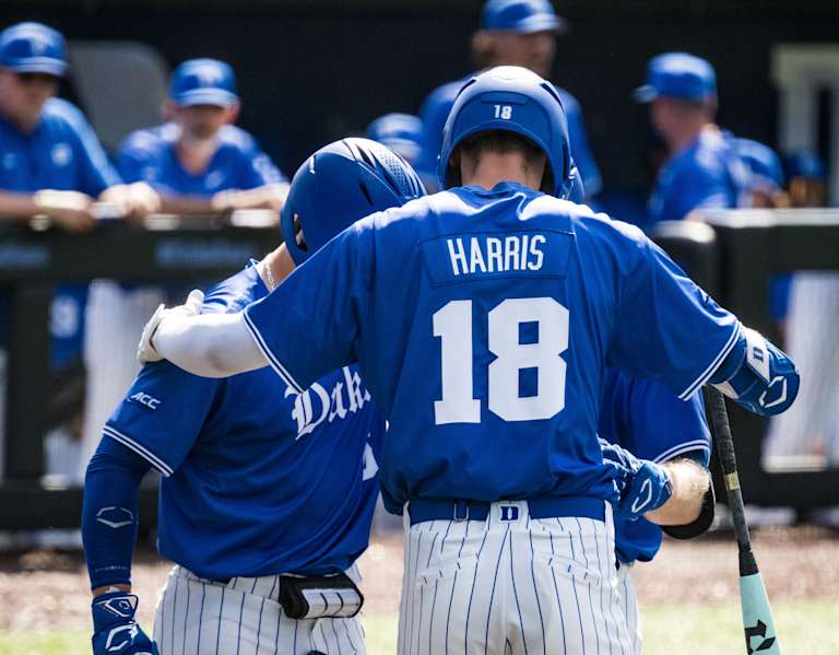 Duke bashes Oklahoma State to start NCAA tournament