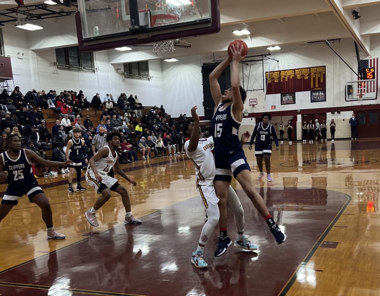 Xaverian Turns Royals Inside/Out - NYCHoops