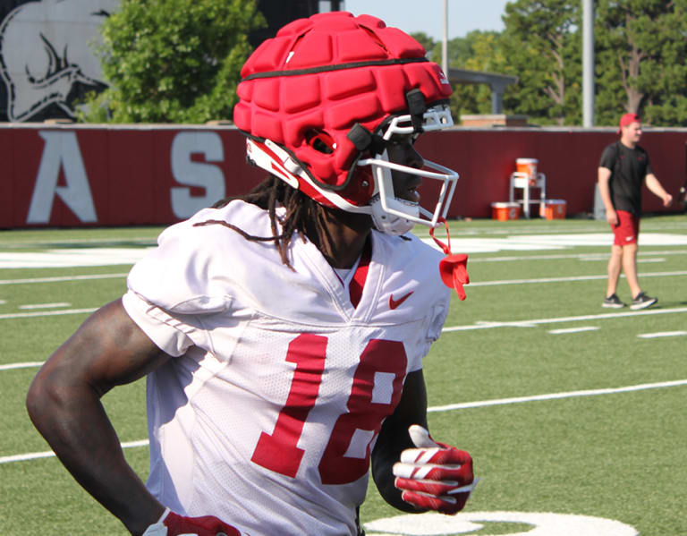 HawgBeat  –  WATCH: Video from Arkansas football’s 13th fall camp practice