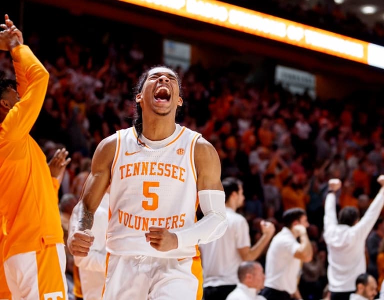 Zakai Zeigler becoming heart and soul of Tennessee's team - VolReport ...