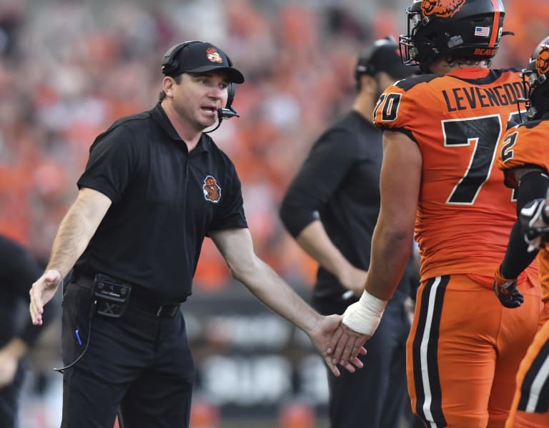 Florida vs. Oregon State Odds, Picks, Predictions: Las Vegas Bowl Sets  Beavers as Favorites