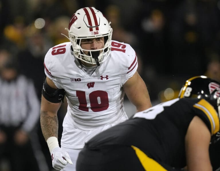 Wisconsin Badgers linebacker Nick Herbig hung up on missed plays