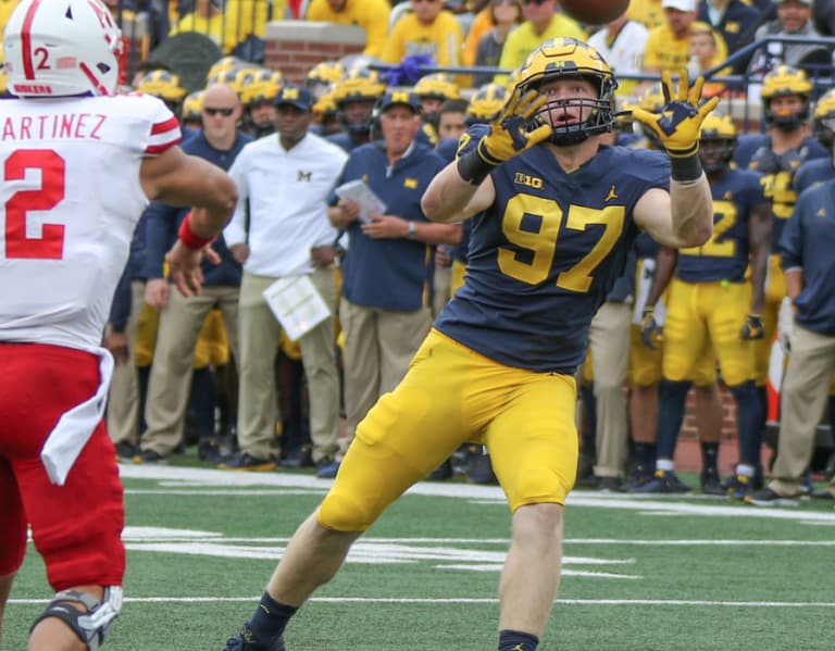 Michigan Wolverines Football: Aidan Hutchinson Big Ten Player of the Week -  Maize&BlueReview