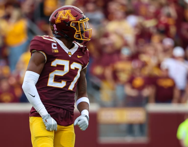 How did Phil Steele rank Minnesota's position groups in the Big 10?