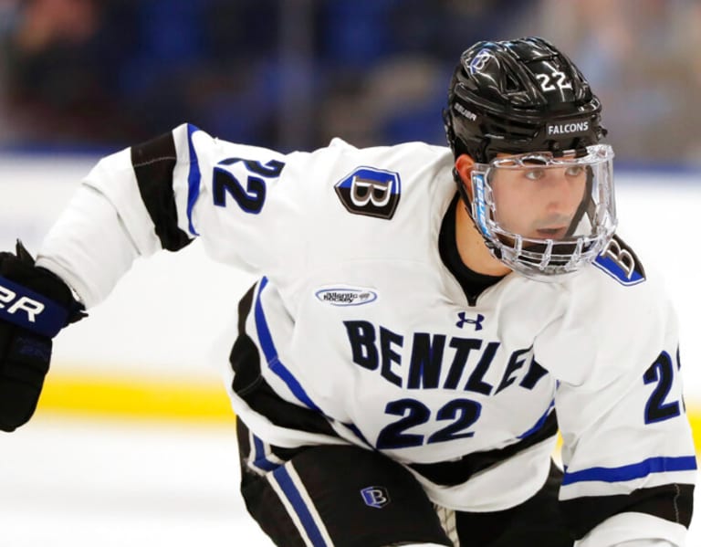 Top Recruiting Classes For 2022-23 : College Hockey News