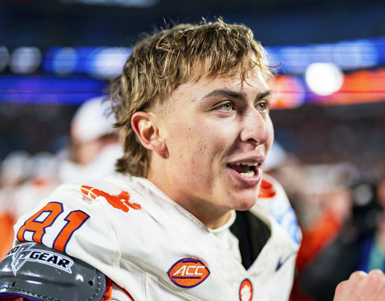 Clemson Kicks Last-second Field Goal To Beat SMU 34-31, Win ACC Title ...