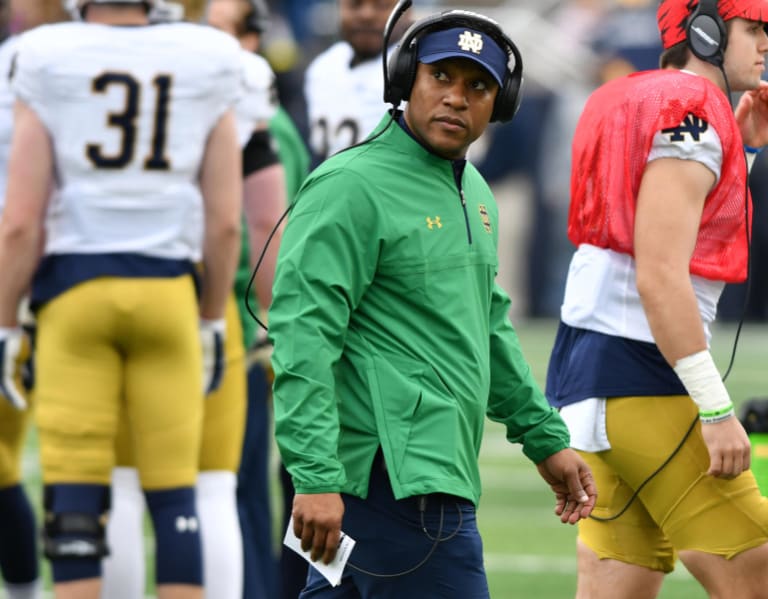 Notre Dame Fighting Irish Football's Requirements For Its Next Defensive  Coordinator