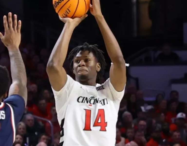 Cincinnati forward Tyler Betsey commits to Syracuse