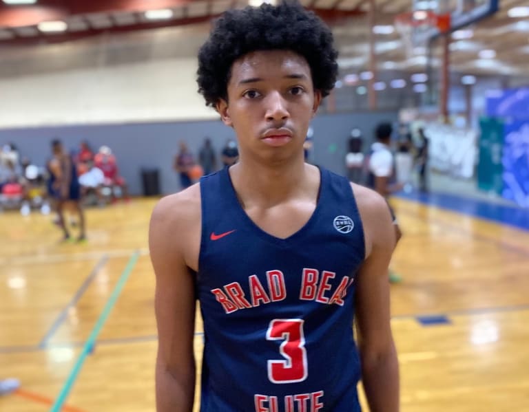 Three-Point Play: Nick Smith, Tamar Bates, Arkansas