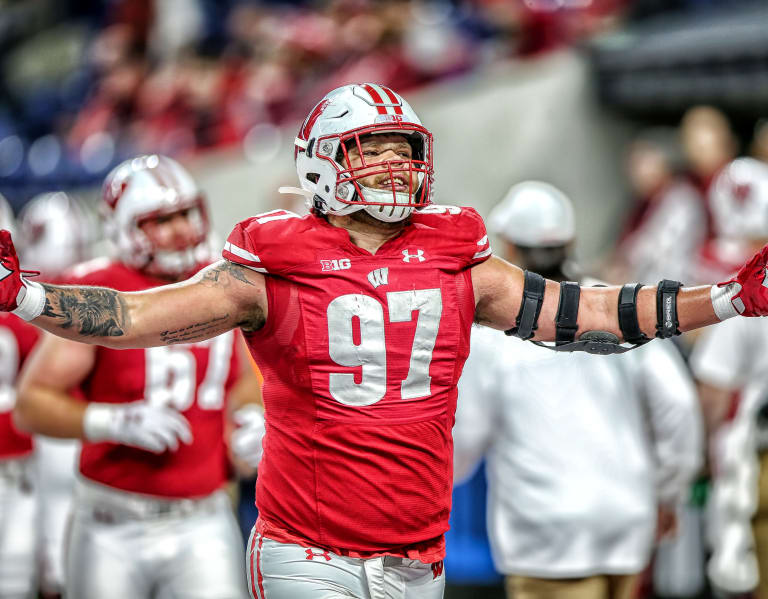 Steelers trade up to select Wisconsin DL Isaiahh Loudermilk in the fifth  round