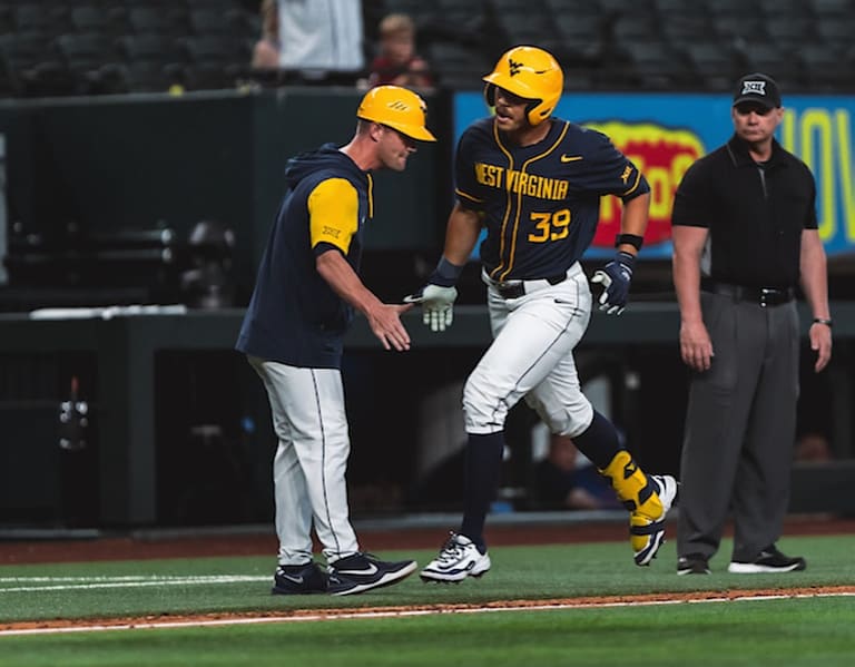 West Virginia gets their mojo back in win over Cincinnati