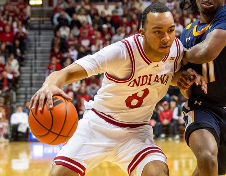 How it Happened: No. 16 Indiana beats UNC Greensboro, XX-XX