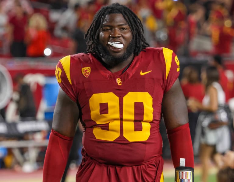 PFF grades, snap counts and snaps for USC's defense through three games -  TrojanSports