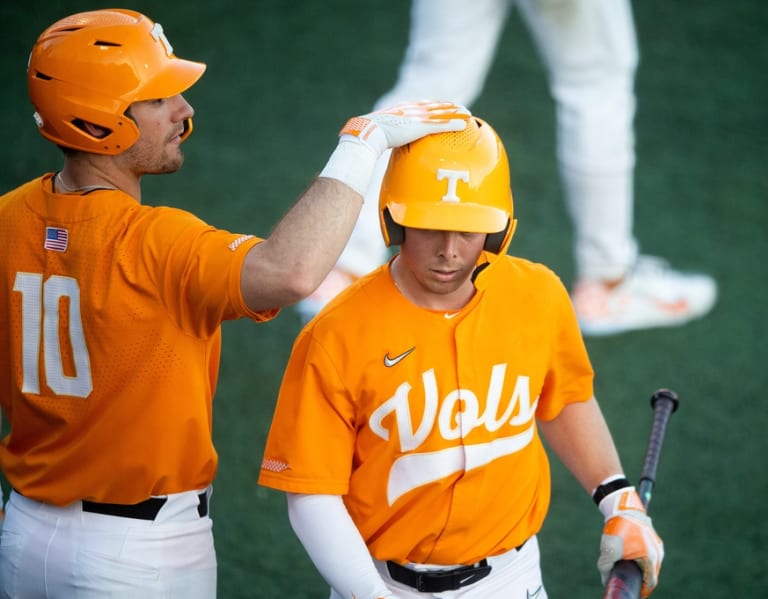 Tennessee loses first series of season to Kentucky - VolReport