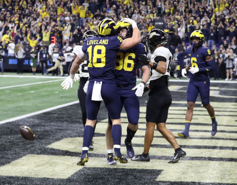 Predicting 2023 wide receiver depth chart for Michigan Football